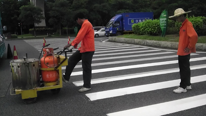 道路標線(xiàn)